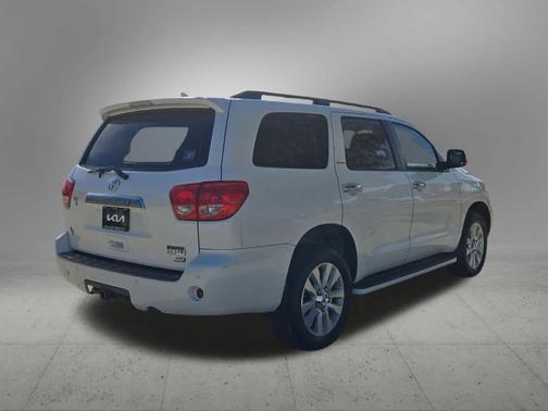 2011 Toyota Sequoia Platinum