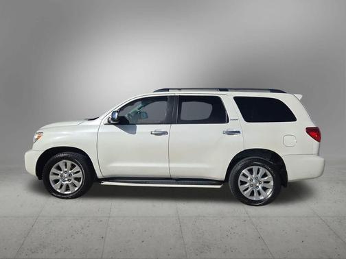 2011 Toyota Sequoia Platinum