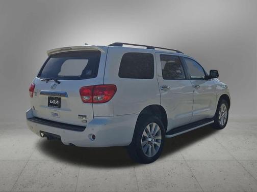 2011 Toyota Sequoia Platinum