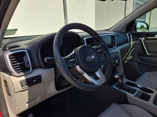 Hyper Red 2020 Kia Sportage LX