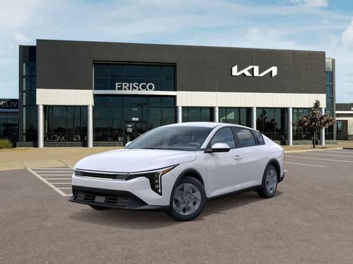 2025 Kia K4 LX