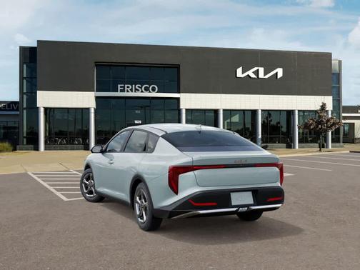 2026 Kia K4 
