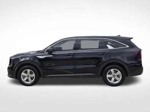 Ebony Black 2024 Kia Sorento LX