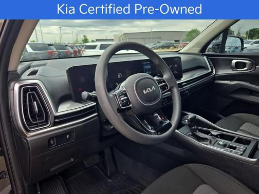 Ebony Black 2024 Kia Sorento LX