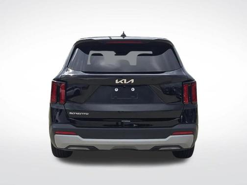 Ebony Black 2024 Kia Sorento LX