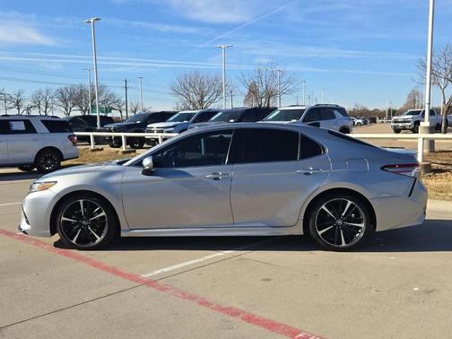 2019 Toyota Camry XSE