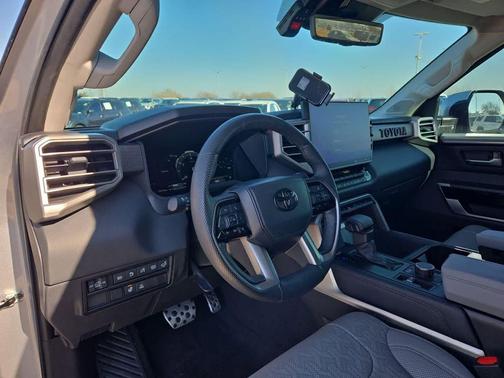 2024 Toyota Tundra Hybrid Limited