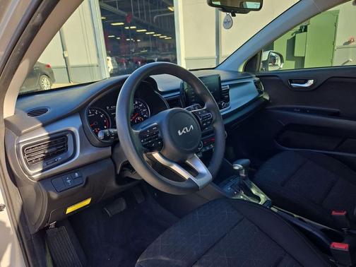 2022 Kia Rio S