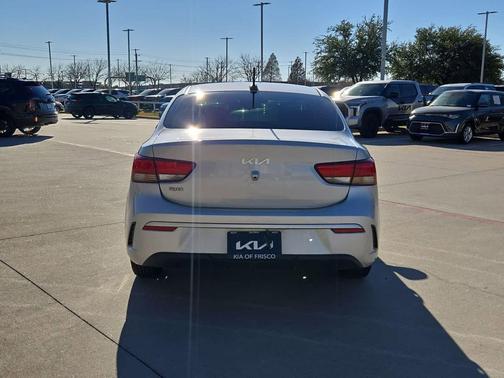 2022 Kia Rio S