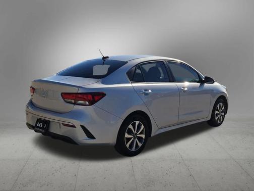 2022 Kia Rio S