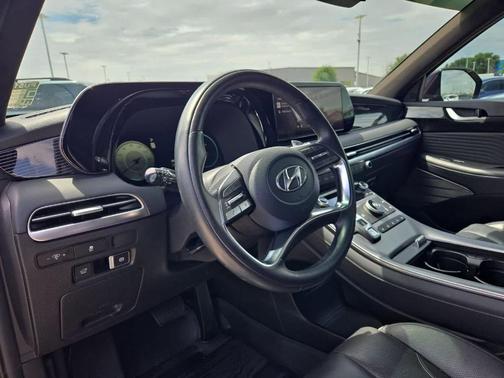 Burgundy 2023 Hyundai PALISADE Calligraphy