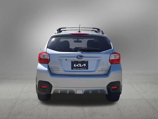 Ice Silver Metallic 2014 Subaru XV Crosstrek 2.0i Limited