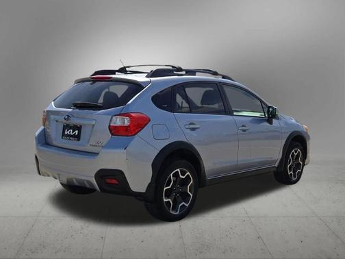 Ice Silver Metallic 2014 Subaru XV Crosstrek 2.0i Limited