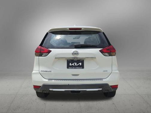 Glacier White 2019 Nissan Rogue S