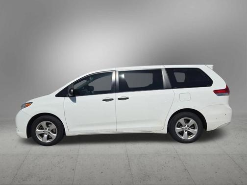 2014 Toyota Sienna L