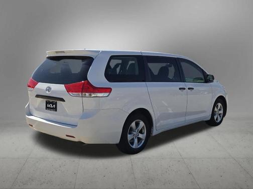 2014 Toyota Sienna L