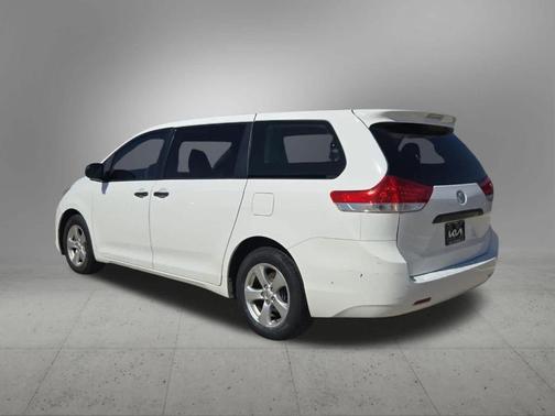 2014 Toyota Sienna L