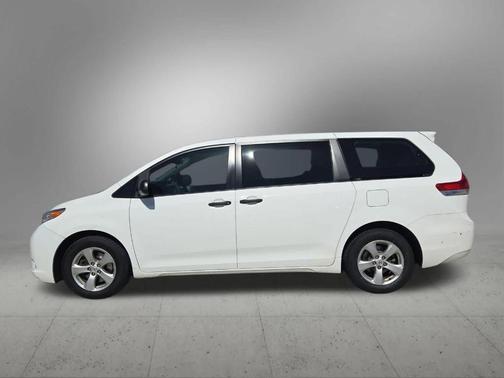 2014 Toyota Sienna L