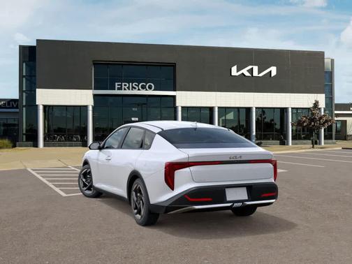 2026 Kia K4 EX