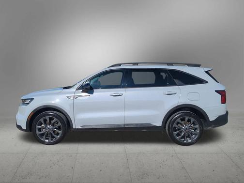 2022 Kia Sorento X-Line EX