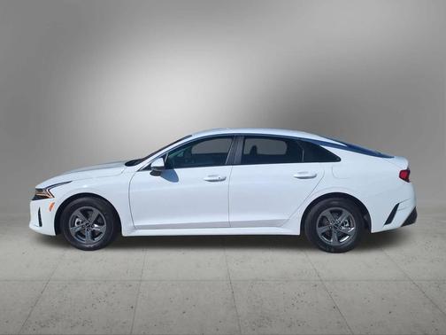 2024 Kia K5 LXS