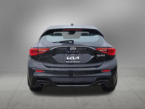 Black 2017 INFINITI QX30 Sport