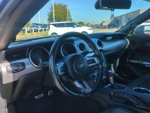 2023 Ford Mustang EcoBoost Premium