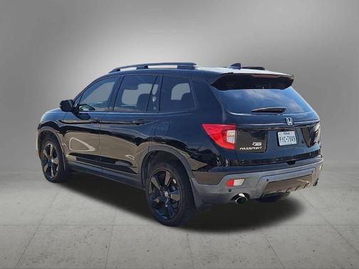 Crystal Black Pearl 2021 Honda Passport Elite