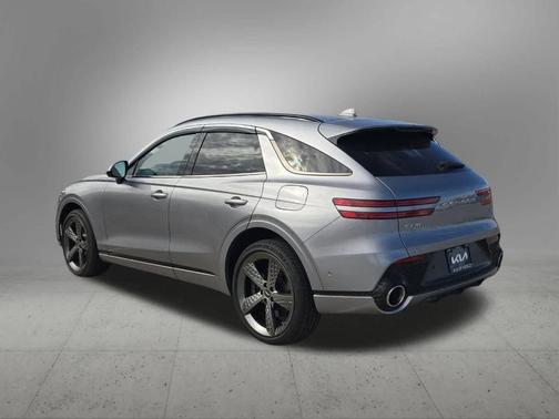 2023 Genesis GV70 2.5T
