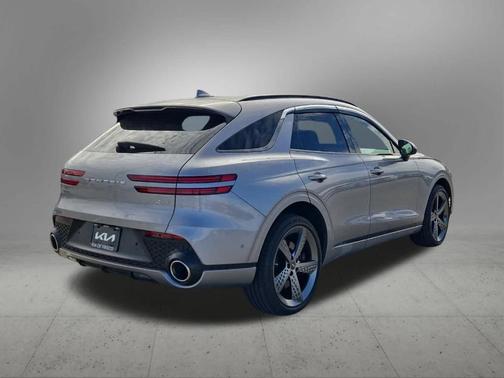 2023 Genesis GV70 2.5T