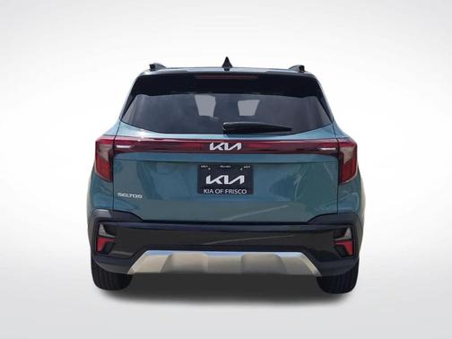 Blue / Black 2024 Kia Seltos S