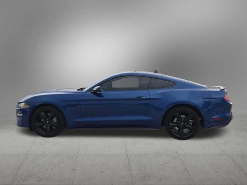 Atlas Blue Metallic 2022 Ford Mustang GT