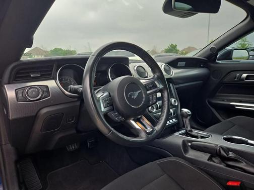Atlas Blue Metallic 2022 Ford Mustang GT