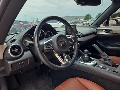 Platinum Quartz Metallic 2023 Mazda MX-5 Miata Grand Touring
