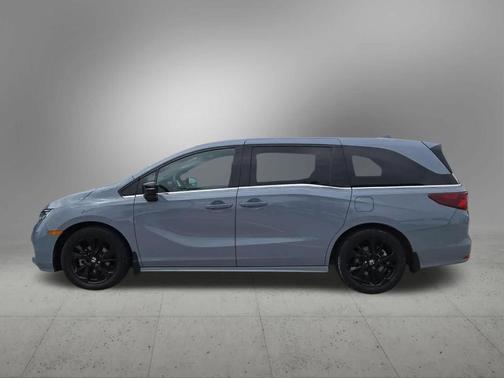 Sonic Gray Pearl 2023 Honda Odyssey Sport