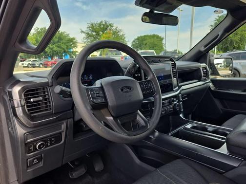 Agate Black Metallic 2024 Ford F-150 STX