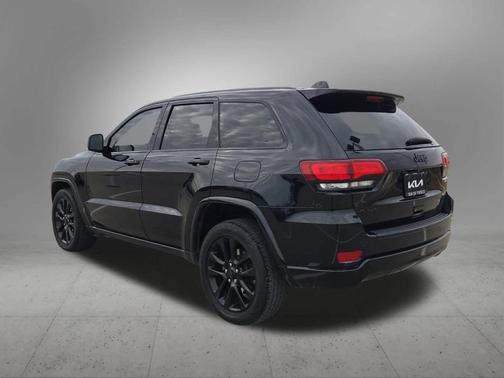2017 Jeep Grand Cherokee Altitude