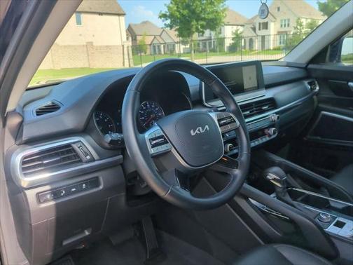 2022 Kia Telluride LX
