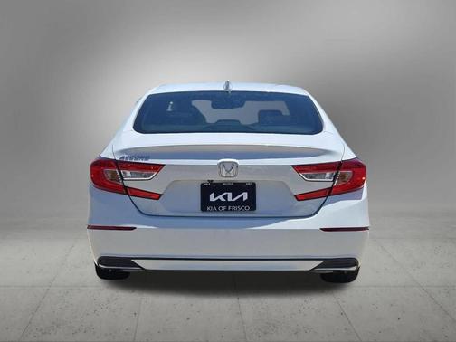 Platinum White Pearl 2019 Honda Accord EX