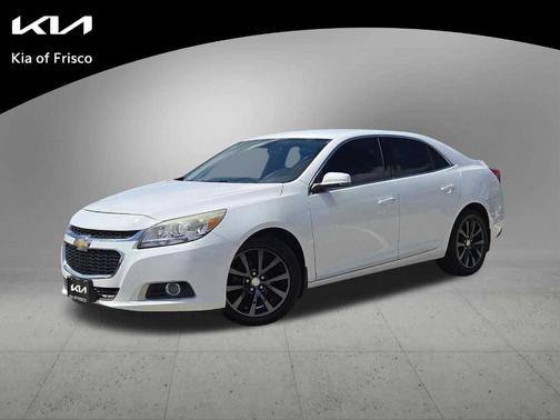 Summit White 2014 Chevrolet Malibu 2LT