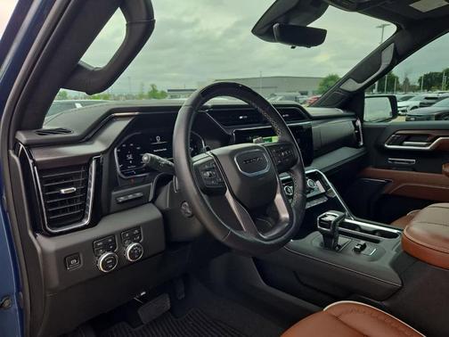 Metallic 2025 GMC Sierra 1500 Denali Ultimate