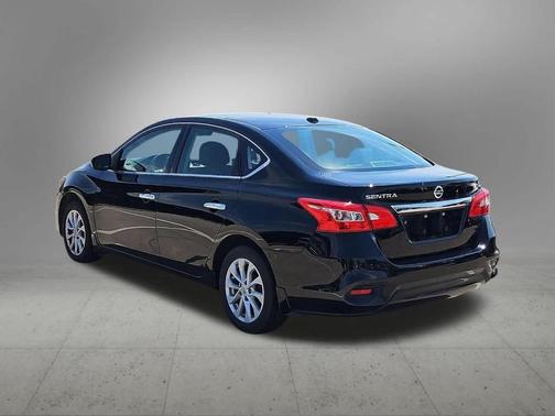 Black 2019 Nissan Sentra SV