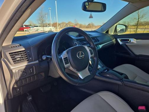 2013 Lexus CT 200h Base