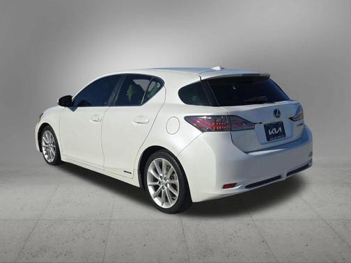 2013 Lexus CT 200h Base