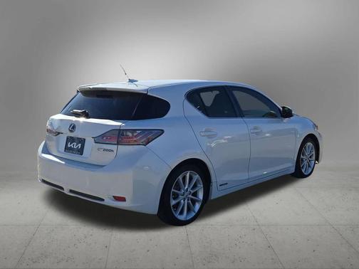 2013 Lexus CT 200h Base