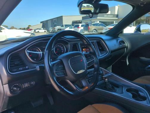 2022 Dodge Challenger R/T Scat Pack