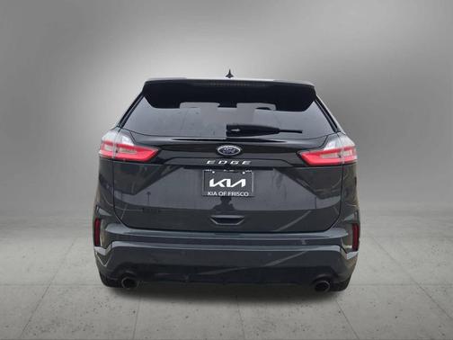 2021 Ford Edge ST-Line