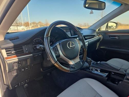 2013 Lexus ES 350 Base