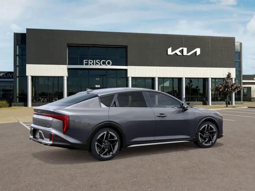 2026 Kia K4 GT-LINE