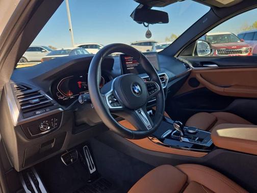 2023 BMW X4 xDrive30i